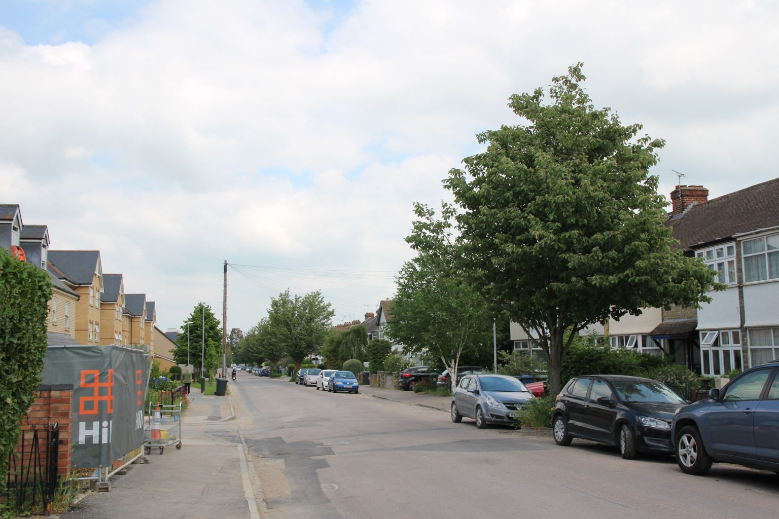 Cromwell Road looking north