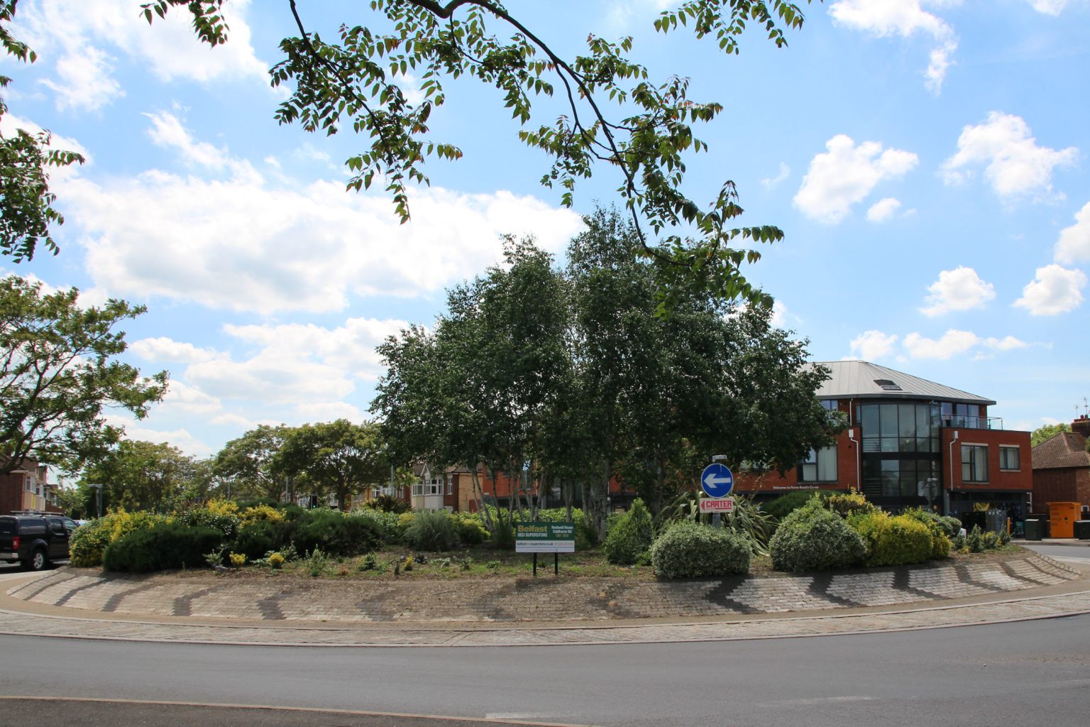 Radegund/Birdwood Road Roundabout