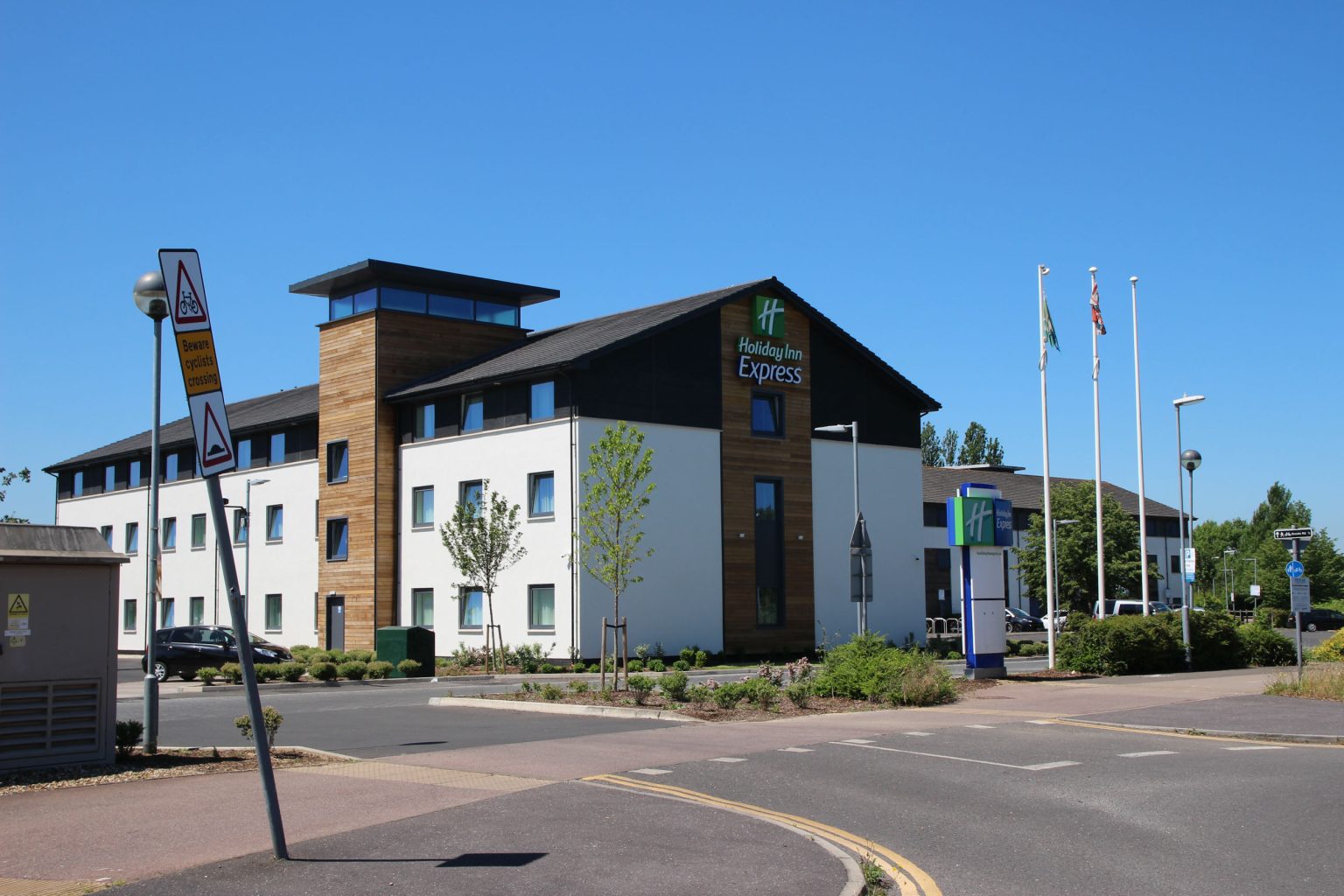 Holiday Inn Express, Norman Way