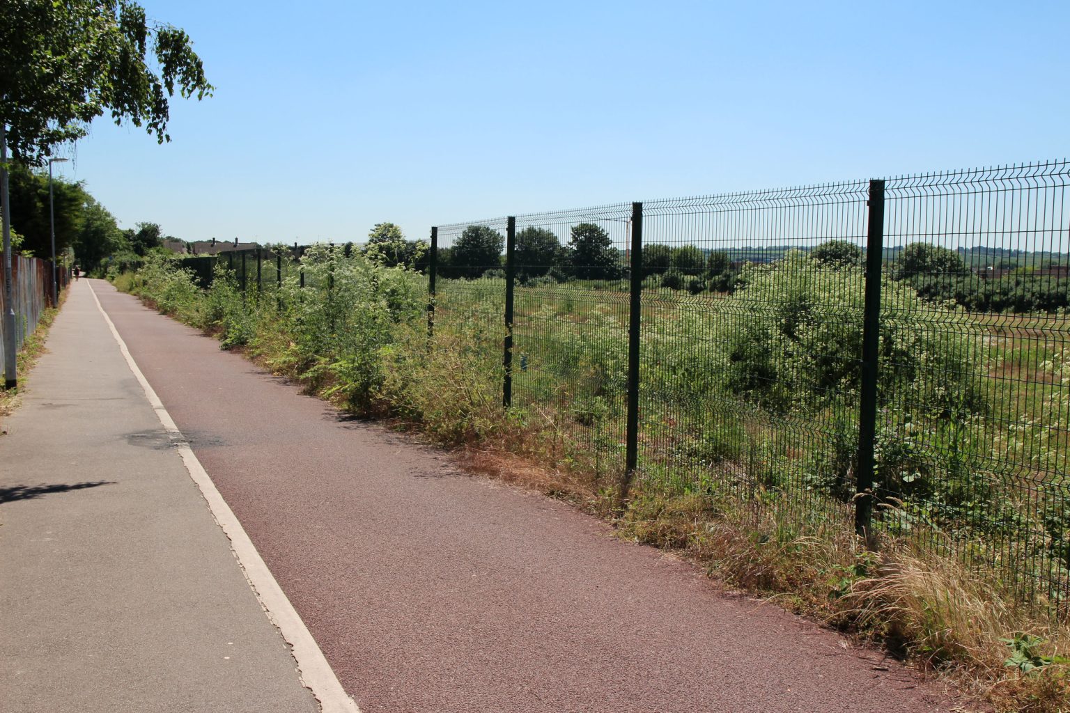 Parcel A South alongside footpath