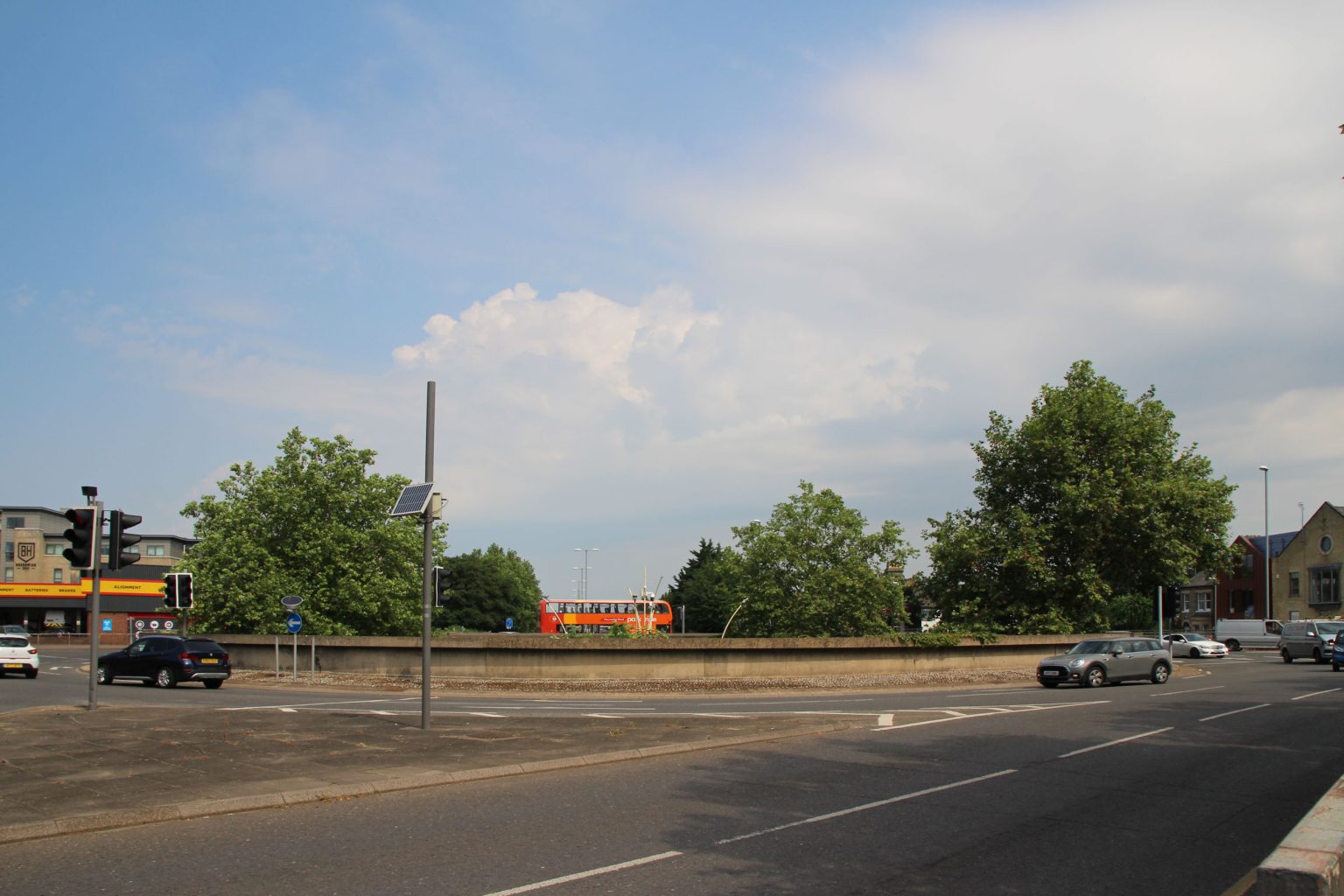 View north across Elizabeth Way Roundabout