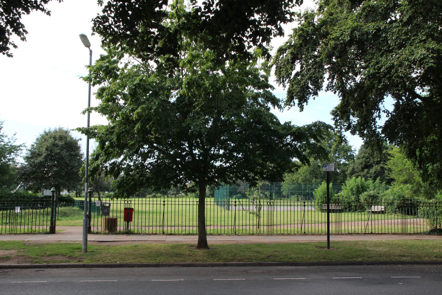 Coleridge Recreation Ground tennis court