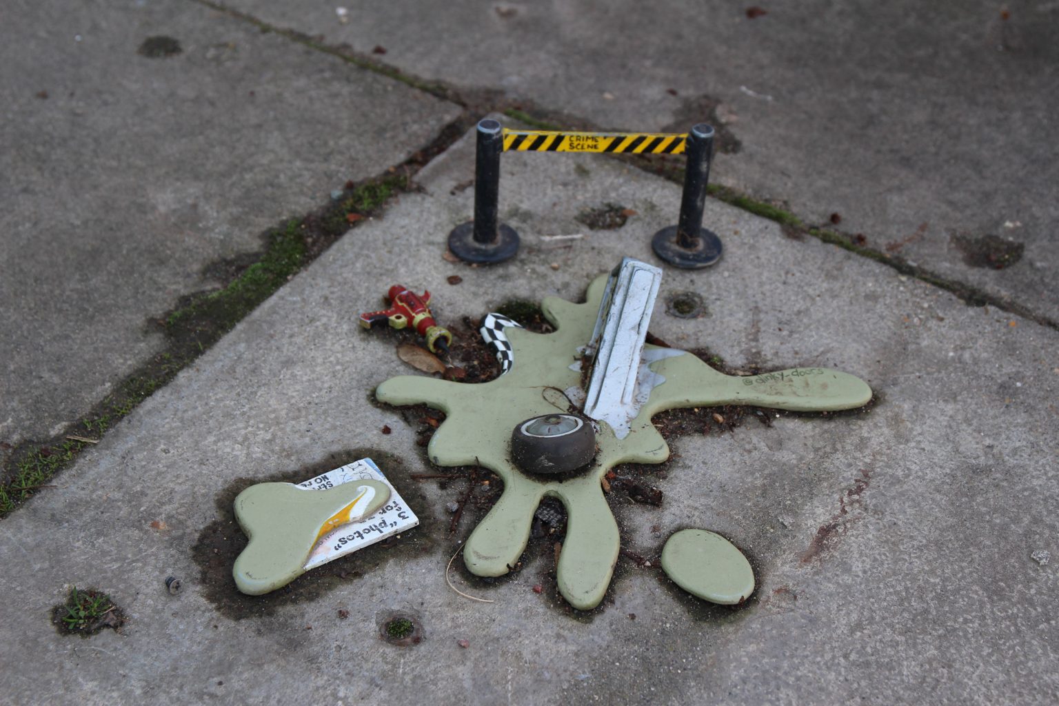 FotoDinkyMat Crime Scene