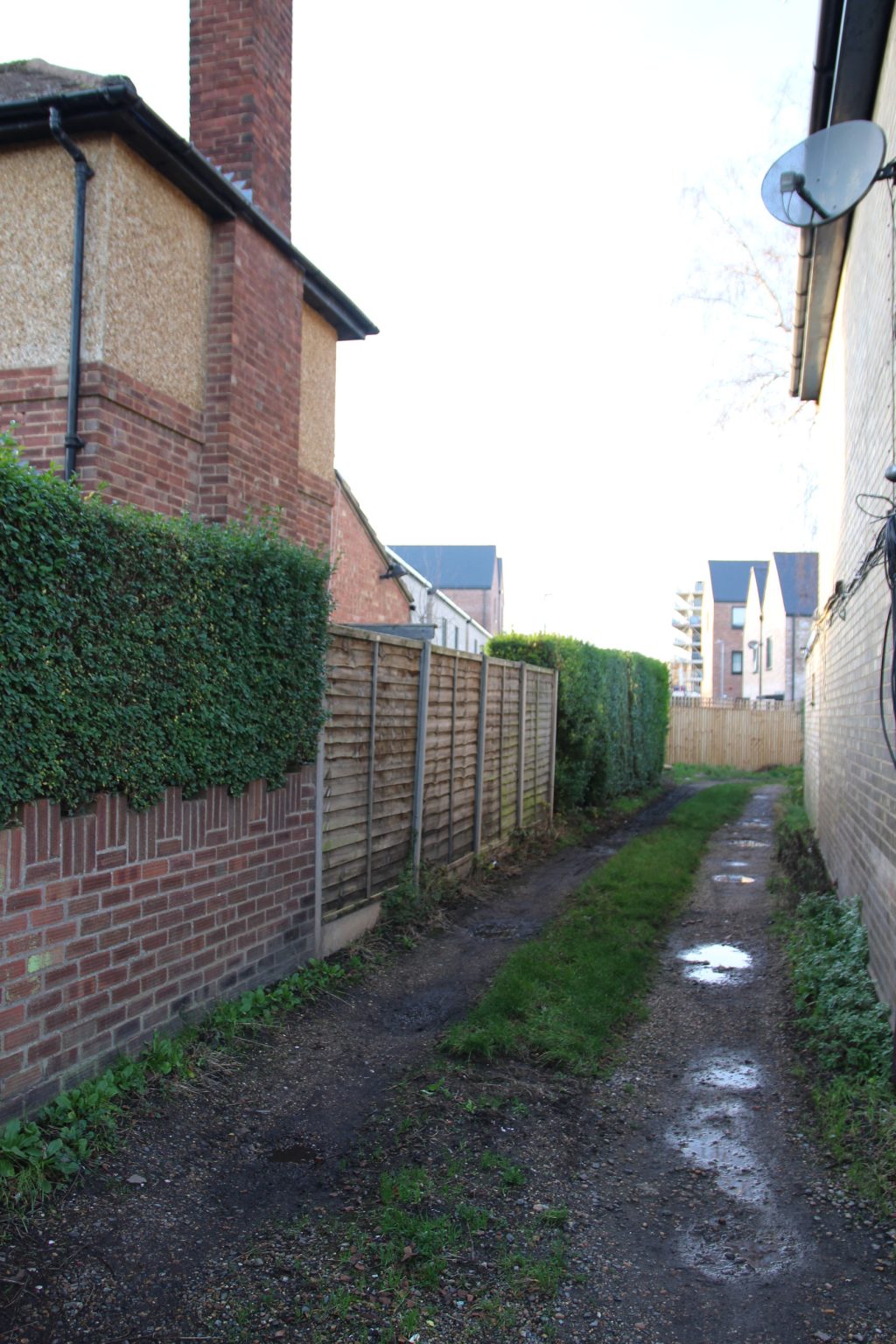 Driveway up left side of Cromwell Road shops